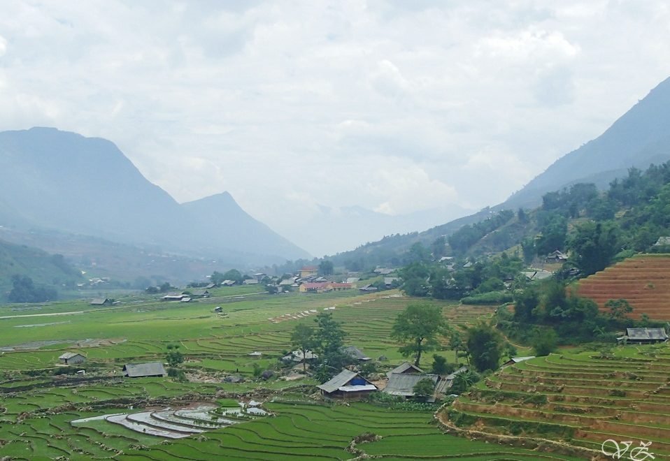 Sapa Vietnam, Pengalaman Trekking Bersama Suku Hmong